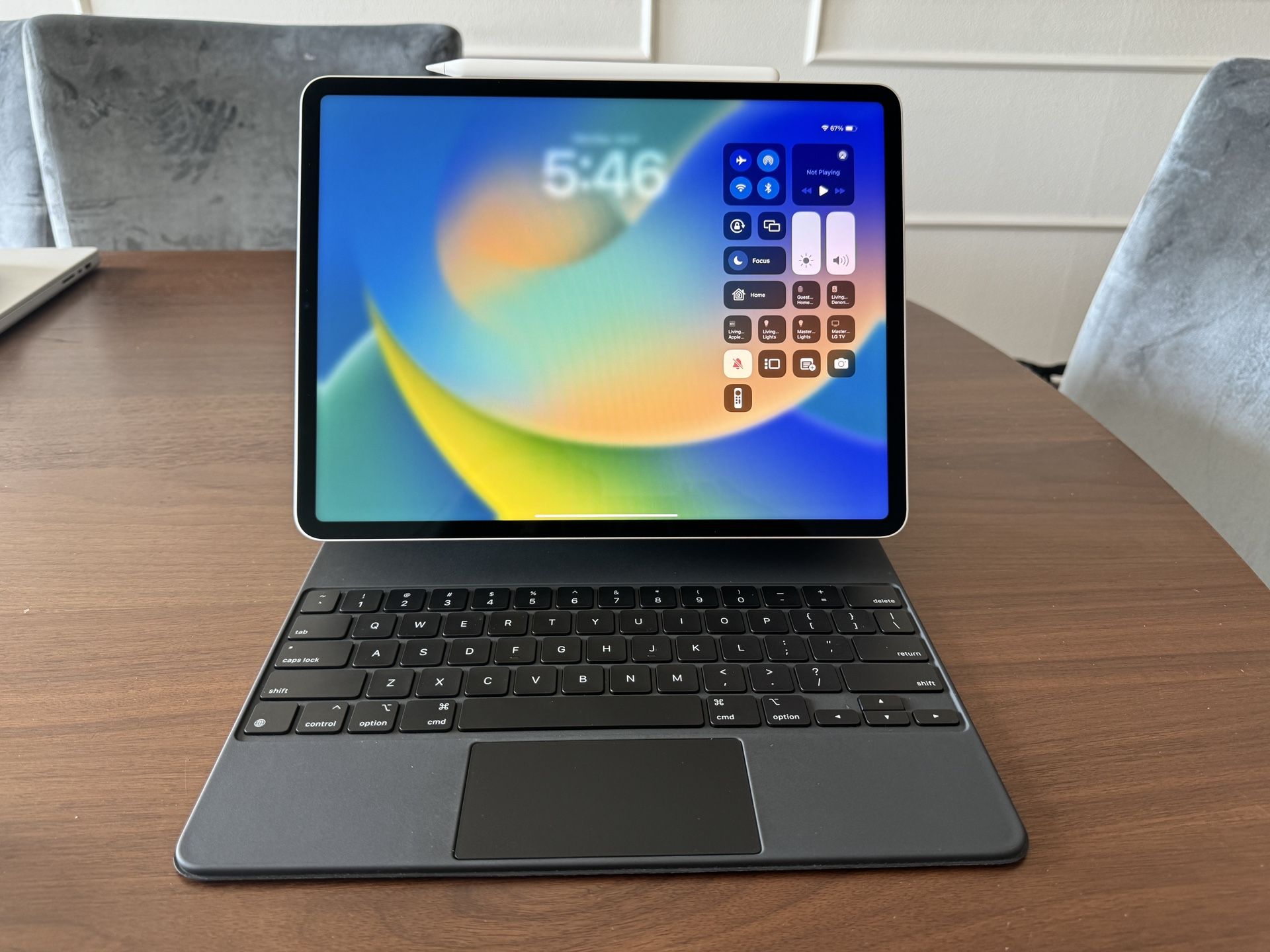 Apple iPad Pro 12.9 M1 5th Gen, Magic Keyboard and Pencil 2nd Gen