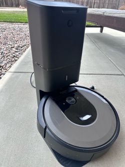 Roomba i8