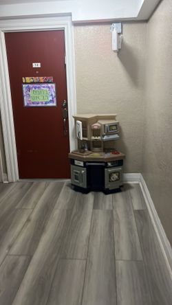 Toy kitchen free!