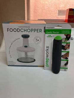 Manual choppers and garlic peeler 