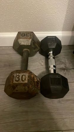 15 and 30 Lbs Pound dumbbells