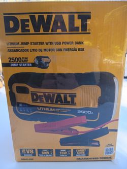 DeWalt lithium jump starter plus USB power bank