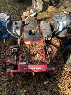 Riding Lawnmower (2) $800 Deal