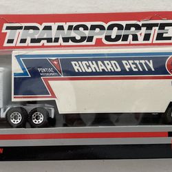 Richard Petty Collectibles 