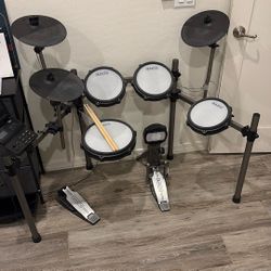 Simmons Titan 50 Electric Drum Set