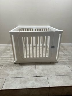 Modular Puppy Playpen / Play Yard