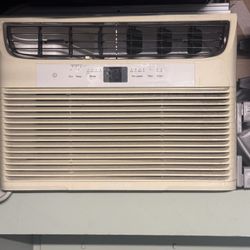 Frigidaire Wall AC Unit 10,000 BTU