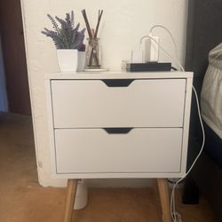 Nightstand like new