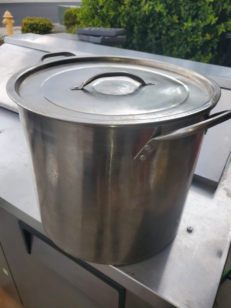 3 Gallon Aluminum Restaurant Stock Pot for Sale in Henderson, NV OfferUp