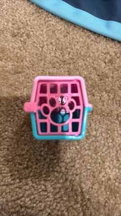 Barbie vet case with hamster