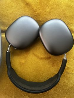 Apple AirPods Max