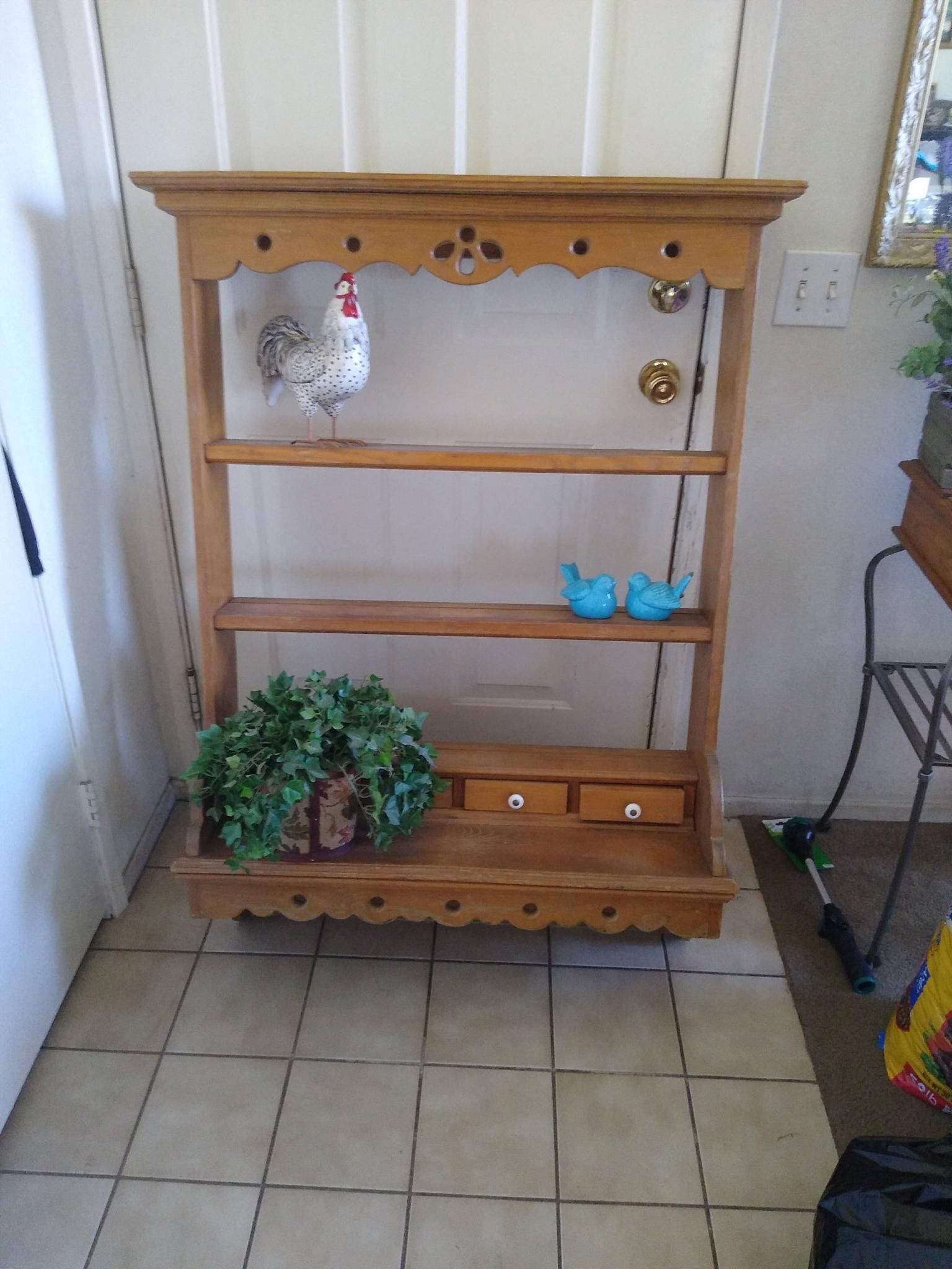 Farmhouse shelf/hutch