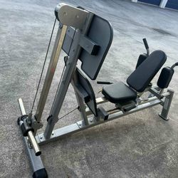 Weight Loaded Leg Press/ Hax Squat