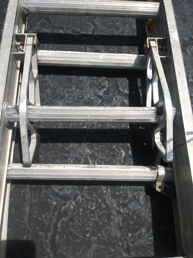 20'ft adjustable ladder