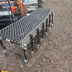 Expandable conveyor belt  (2 available $each)