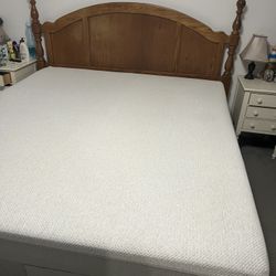 King bed Frame And mattress