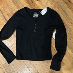 Size small Black long sleeve top with button detail new with tags 