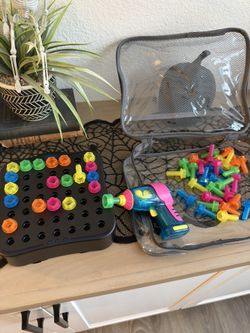 Light-up Screw Driver Toy