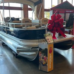 Bass Buggy 16 Pontoon