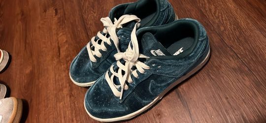 Christmas dunks
