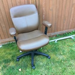 Office Chair 
