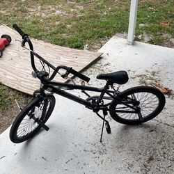 black mongoose bike