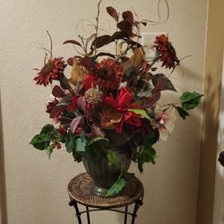 ARTIFICIAL FLOWER ARRANGEMENT  *available