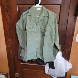 Vintage US Marine Corp Fatique Shirt/jacket  Viet Nam Rrs