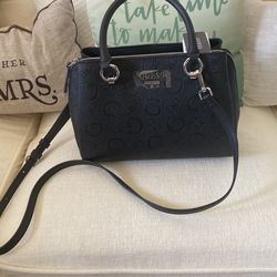 New GUESS (Los Angeles ) Black Faux Leather Purse 