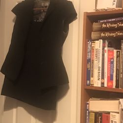 Tahari 5P Pinstripe Shirt Sleeve Top And Skirt Suit