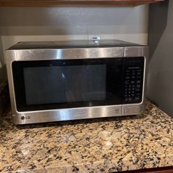 LG Microwave