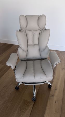Office chair barely used
