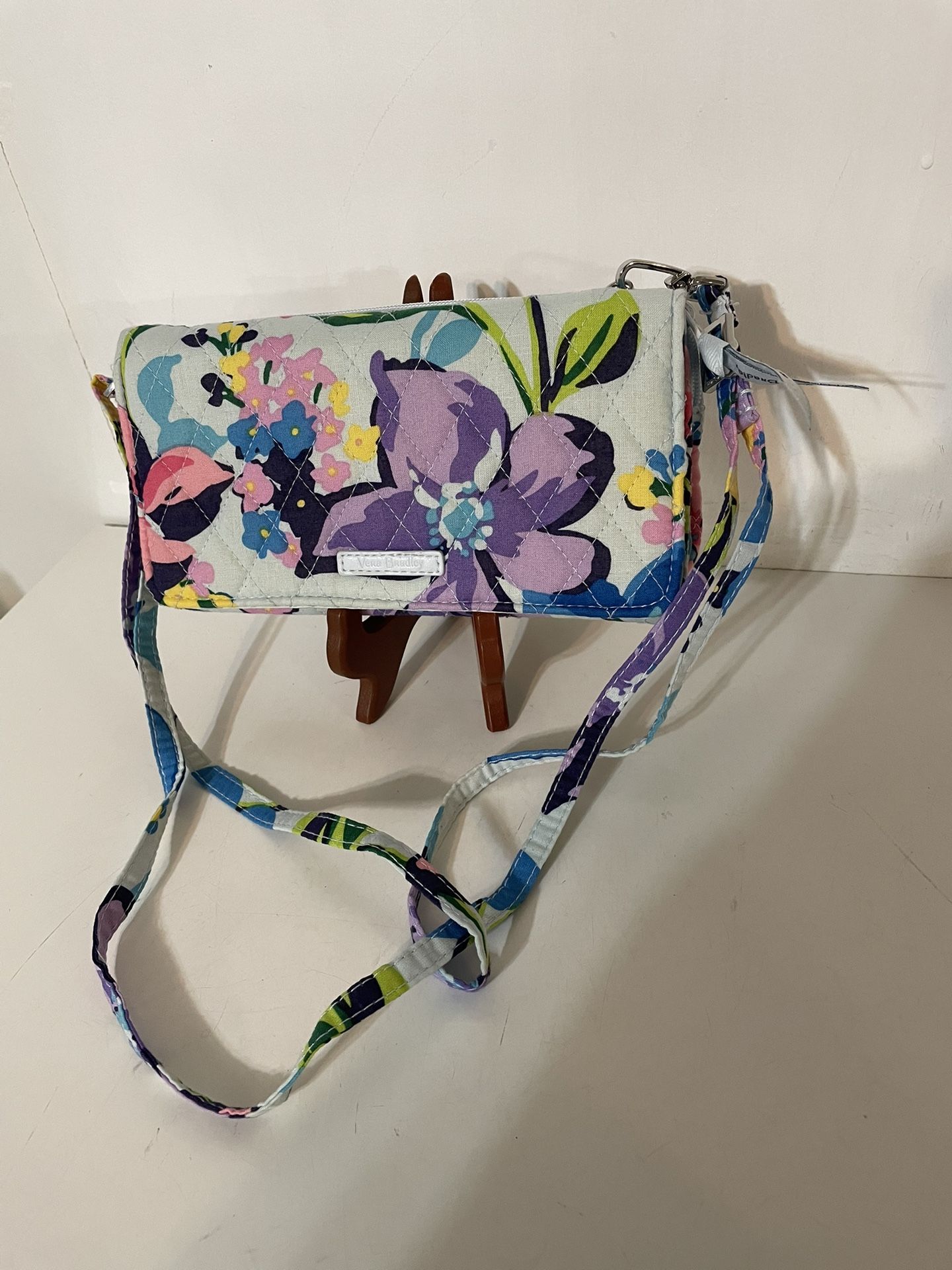 Vera Bradley Purse Never Used