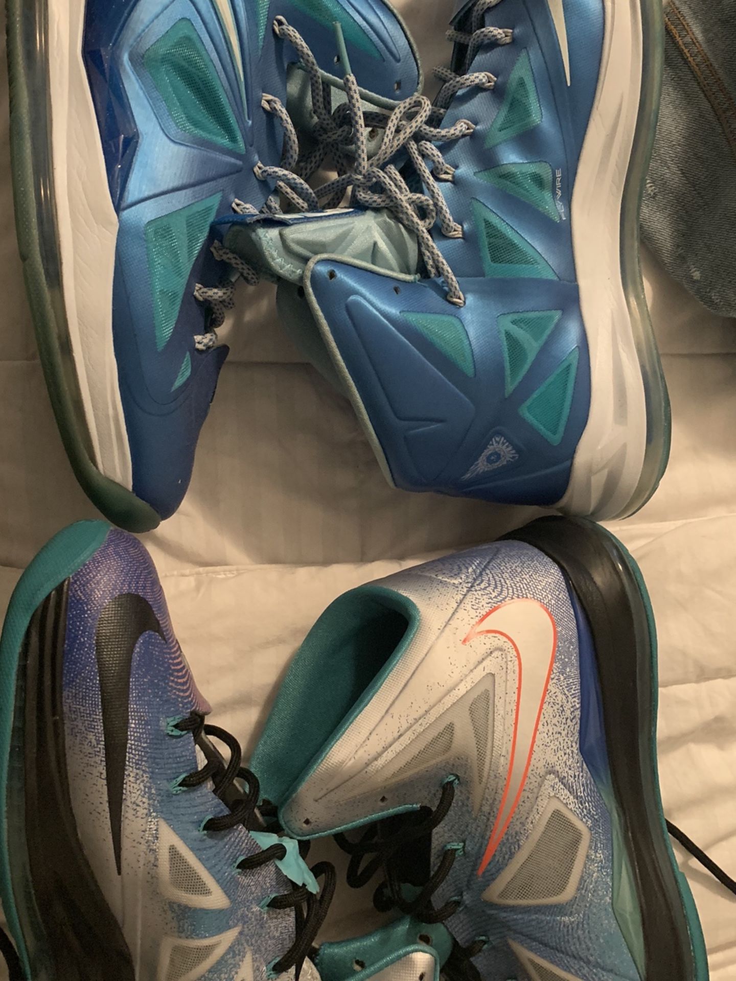 Lebron 10 Pure Platinum & Blue Diamond.