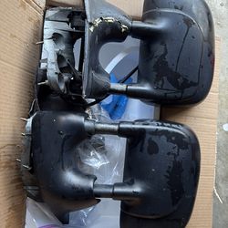 Ford truck mirrors door