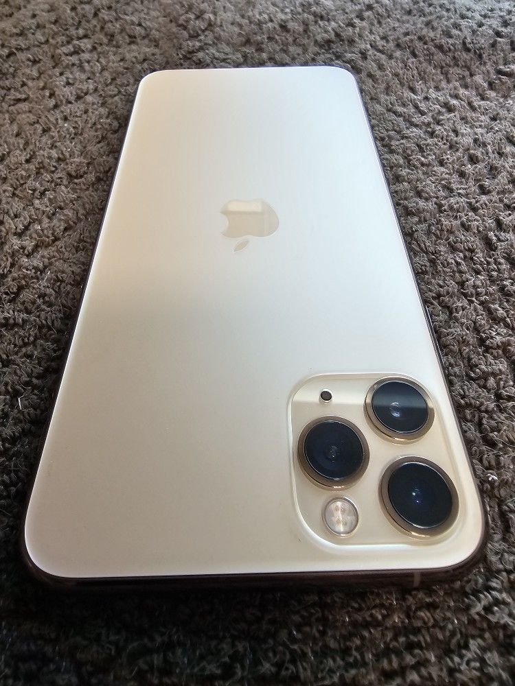 iPhone 11 Pro Max Rose Gold For AT&T for Sale in San Diego, CA OfferUp