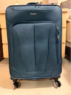 $30 Samsonite 23in, 4-wheels luggage
