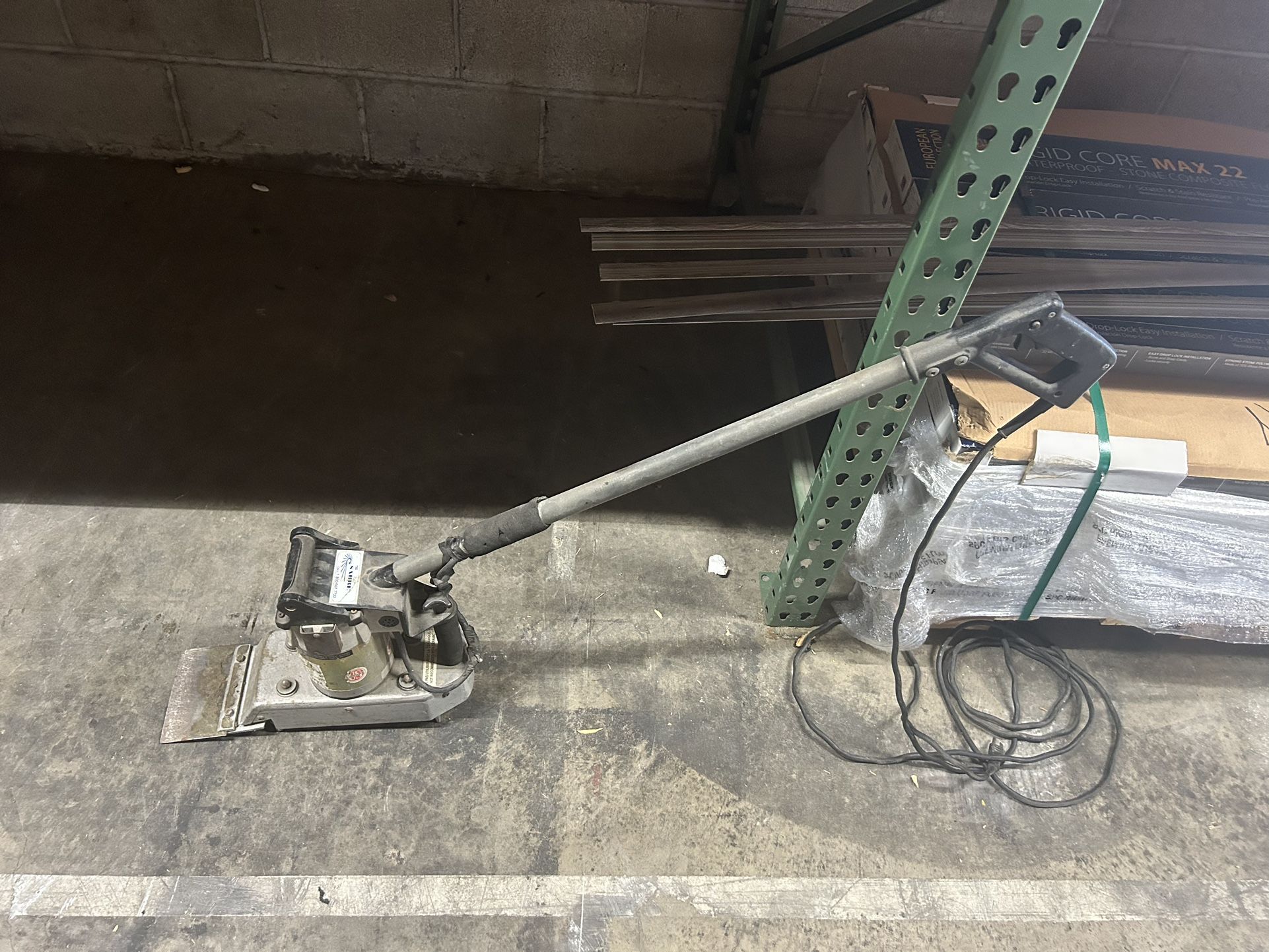 Eddy 91 INC Multi Purpose Floor Scraper Model# NM9-538 120V 60Hz 5.0A