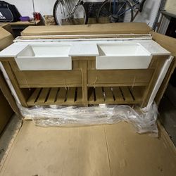 Bathroom Vanity/sink