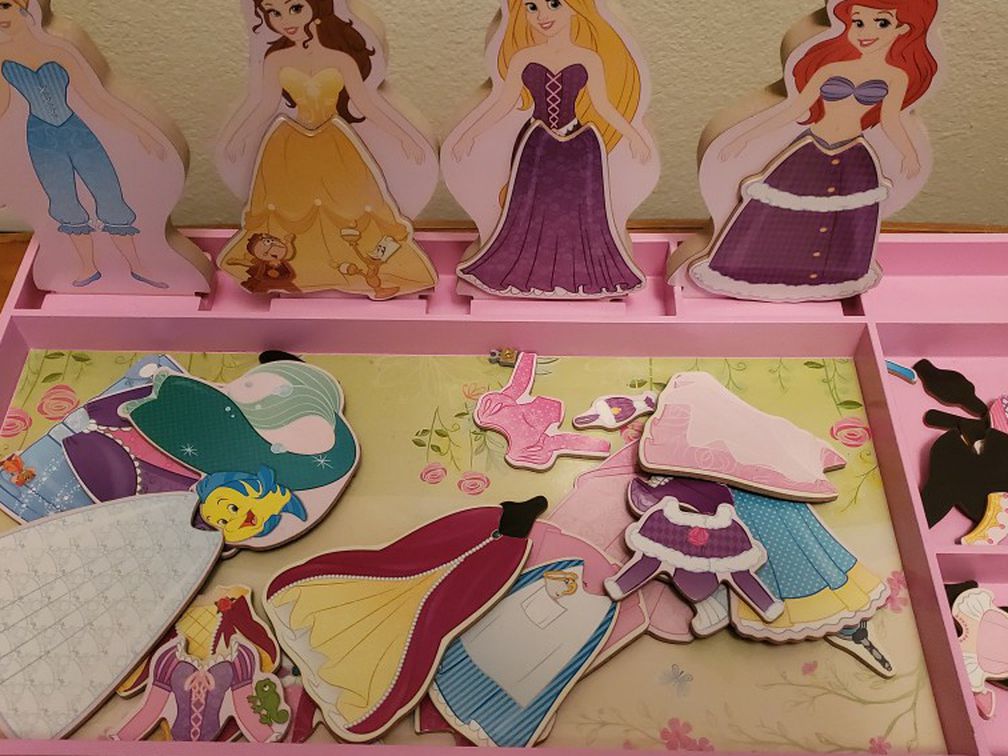 FREE Melissa And Doug Disney Princess Magnet Set