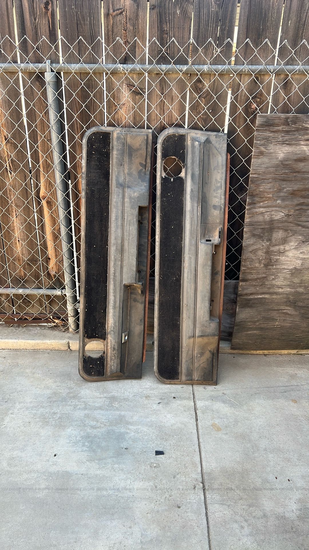 G Body Lower Door Panels