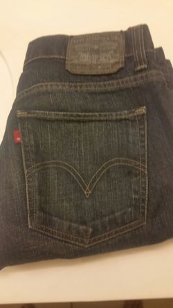 Levis