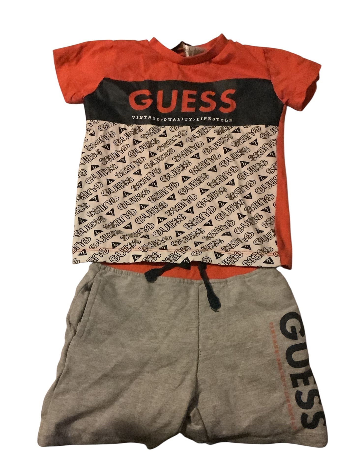 Guess Shorts And T-Shirt