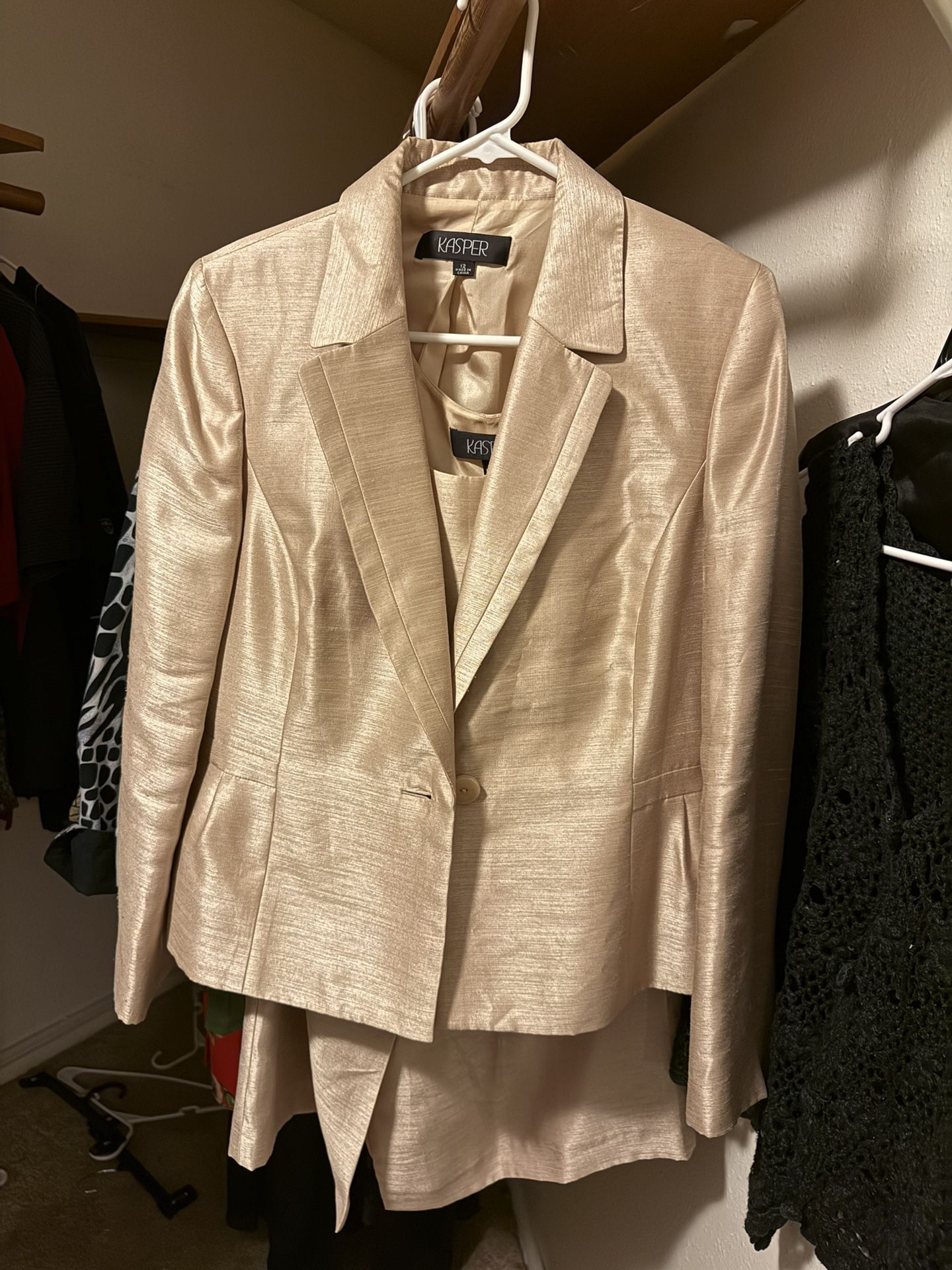 Woman’s Beautiful Gold 3pc Dress Suit