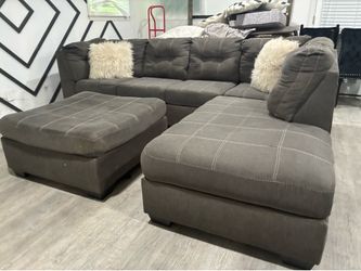 HAVERTYS PLUSH USED GRAY 2PC SECTIONAL SET & OTTOMAN…$499 OBO…ALL OFFERS WELCOME!