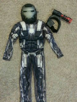Halloween costume. War Machine
