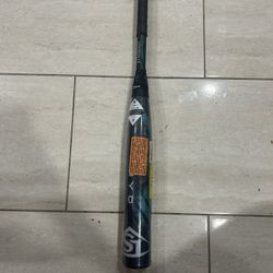 Louisville Slugger Kryo Fastpitch Bat 2025 (-11)