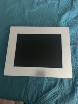 Digital Photo Frame 