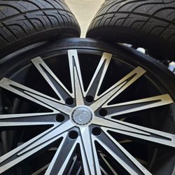 Toyota Tacoma Rims And Tires 285/45R22