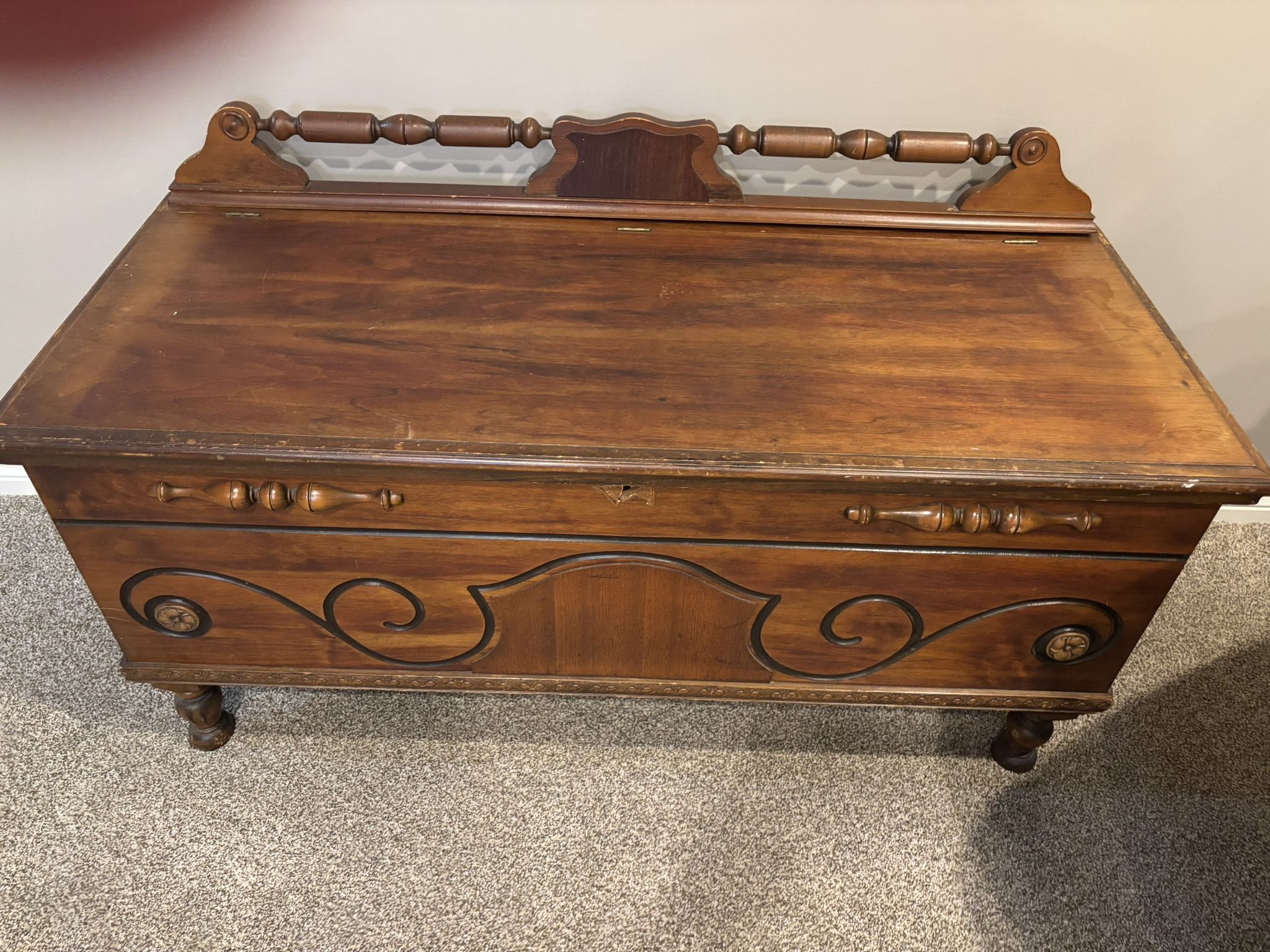 Hope chest